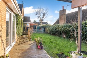 Metcalfe Close Drayton